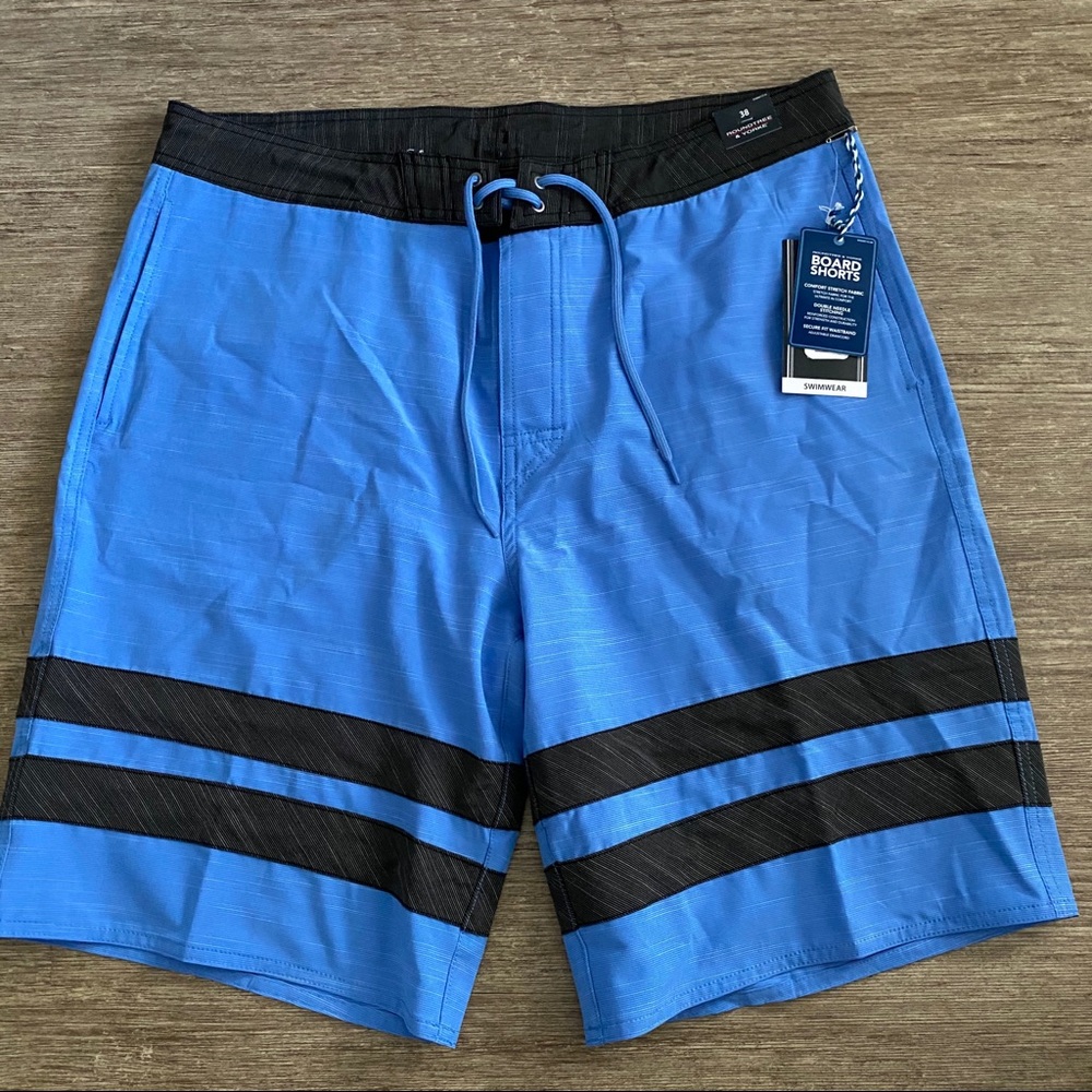 Roundtree & Yorke Men’s Blue Striped Swim Shorts